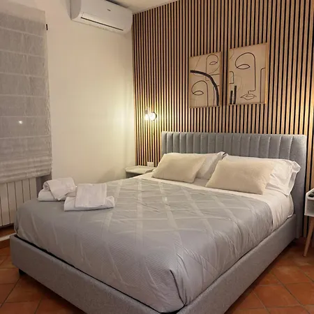 Welcoming Vatican Garden - With Hot Hub 아파트