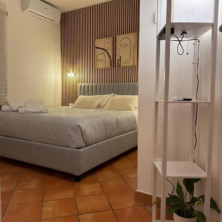 Welcoming Vatican Garden - With Hot Hub 로마