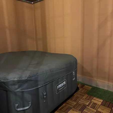 Welcoming Vatican Garden - With Hot Hub 아파트 로마