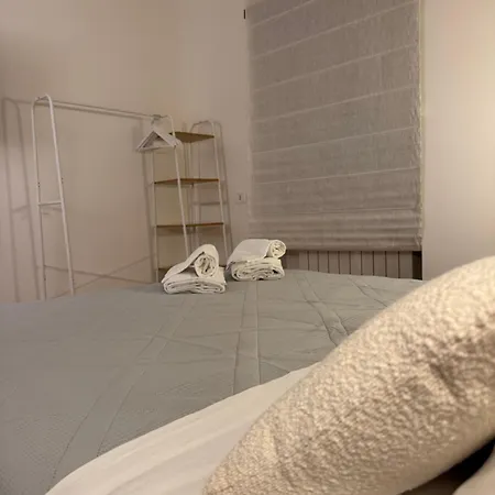 Welcoming Vatican Garden - With Hot Hub 로마