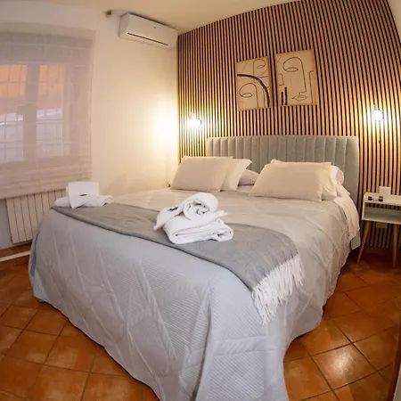 아파트 Welcoming Vatican Garden - With Hot Hub