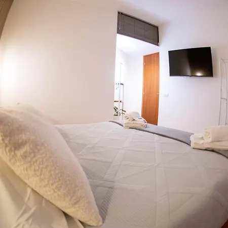 아파트 Welcoming Vatican Garden - With Hot Hub *