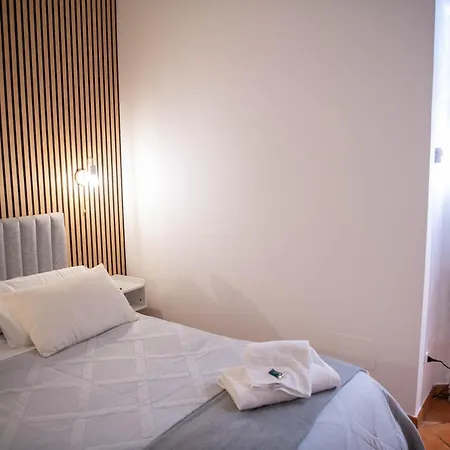 Welcoming Vatican Garden - With Hot Hub 아파트